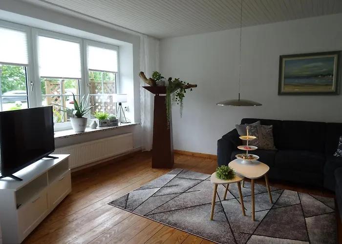 Alojamento de Turismo Rural Bei Schuetts - Spiel Und Spass Im Garten Rund Um Eine Moderne