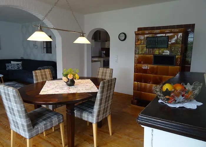 Séjour à la ferme Bei Schuetts - Spiel Und Spass Im Garten Rund Um Eine Moderne