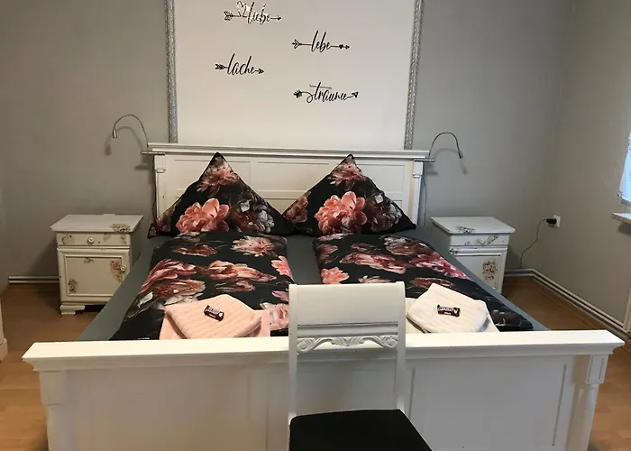 Bei Schuetts - Spiel Und Spass Im Garten Rund Um Eine Moderne Alojamento de Turismo Rural Janneby